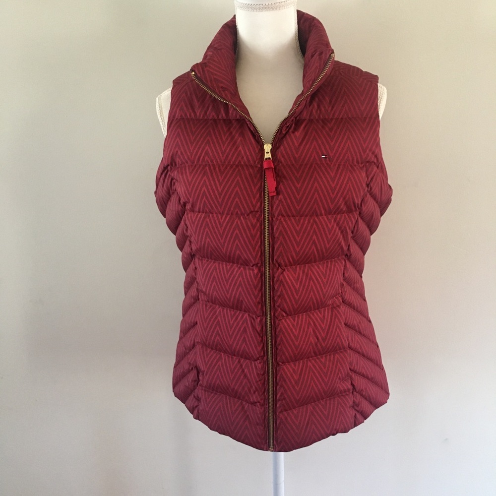 Tommy Hilfiger Burgundy Puffer Vest